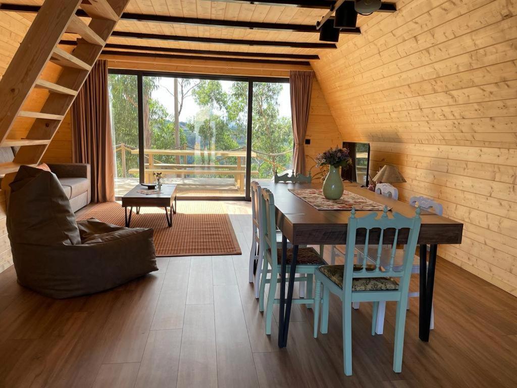 Medronho D'Ouro Bungalows Foz do Sousa ภายนอก รูปภาพ